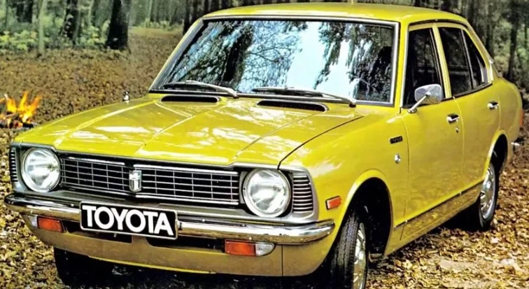 toyota-corolla-is-still-a-smart-buy-for-gen-z-in-2026-gas