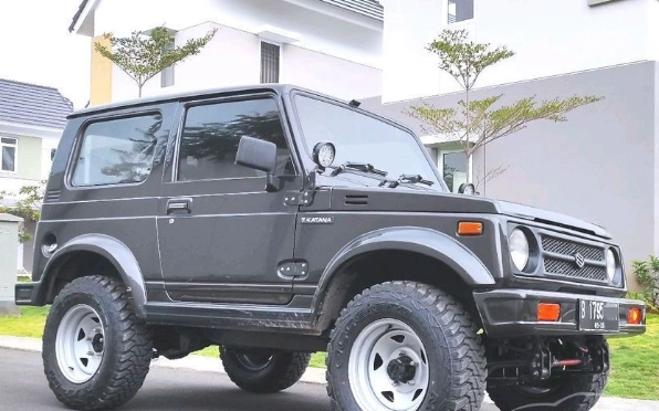 used-suzuki-jimny-katana-modification-short-millennials